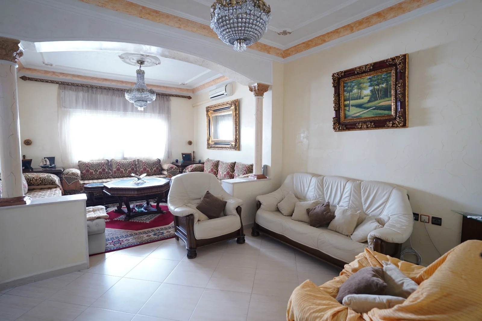 appartement à vendre à tetouan 4ème etage Titrée 2 chambre 2 salon 2 balcon 136 mètres