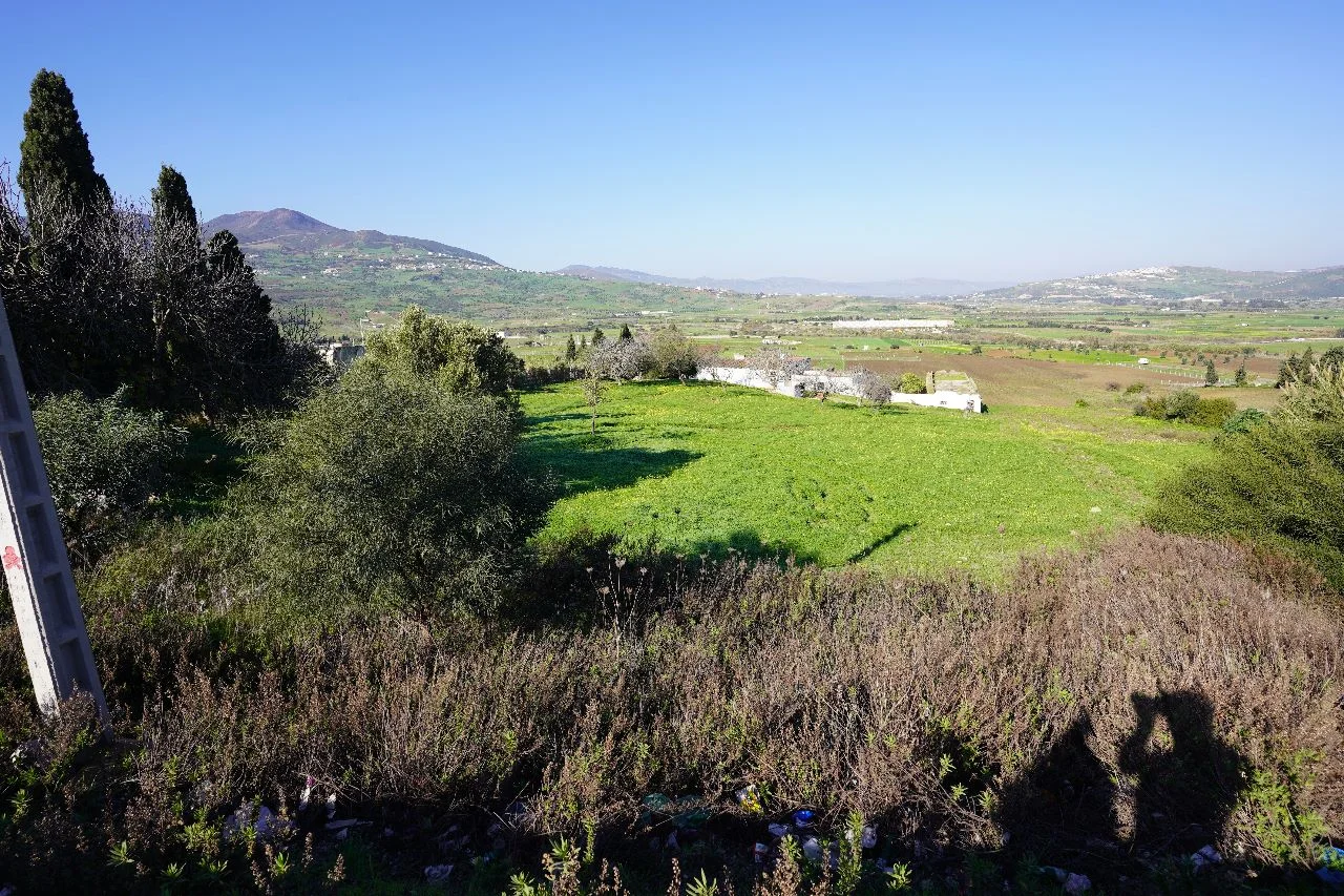 Terrain à vendre à ben qarich, 3500 mètres, convenant à la construction, propriété