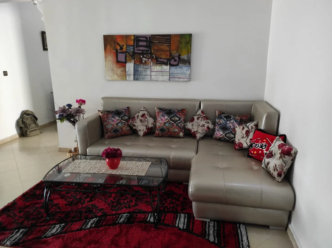 appartement a vendre centre tetouan 110m² 4 etage 2 chambre 3 salon et 2 balcon