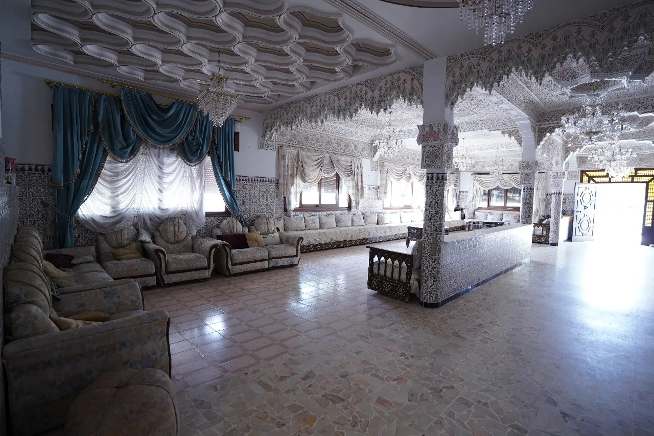 Villa vide à vendre à Tétouan | 637 m² – Emplacement privilégié