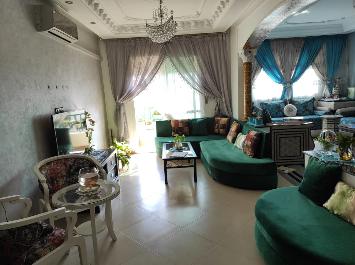 appartement a vendre centre tetouan 110m² 4 etage 2 chambre 3 salon et 2 balcon