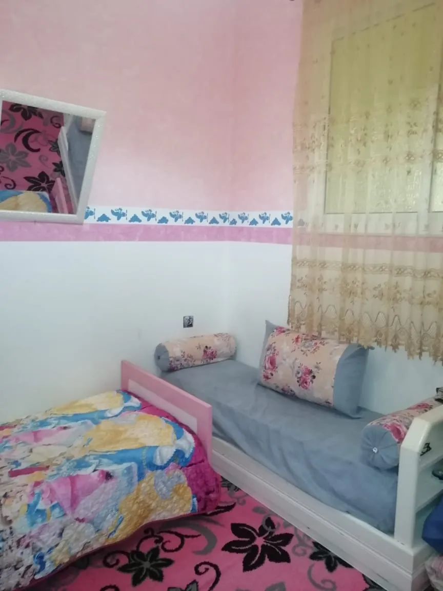 Appartement à vendre à Tétouan, rez-de-chaussée, 2 chambres, superficie 75