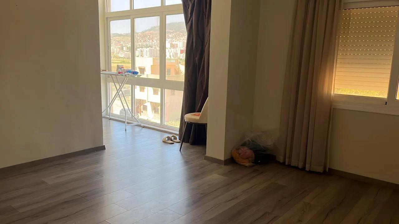 Exceptionnel à Tétouan : Appartement de luxe de 140m² au 1er étage,  et titré